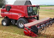 Зерновий комбайн Case IH Axial Flow 9010