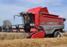 Зерновий комбайн Massey Ferguson Centora 7282 AL