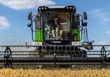 Зерновий комбайн Fendt Corus 526 