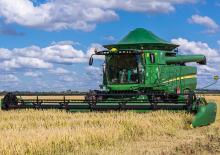 Зерновий комбайн John Deere S760