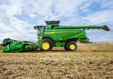 Зерновий комбайн John Deere T6 500  