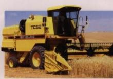 Зерновий комбайн Ford-NH TC 52