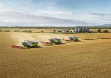 Зерновий комбайн Claas Trion 540 TerraTrac   