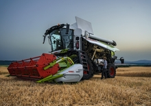 Зерновий комбайн Claas Trion 640 Trend